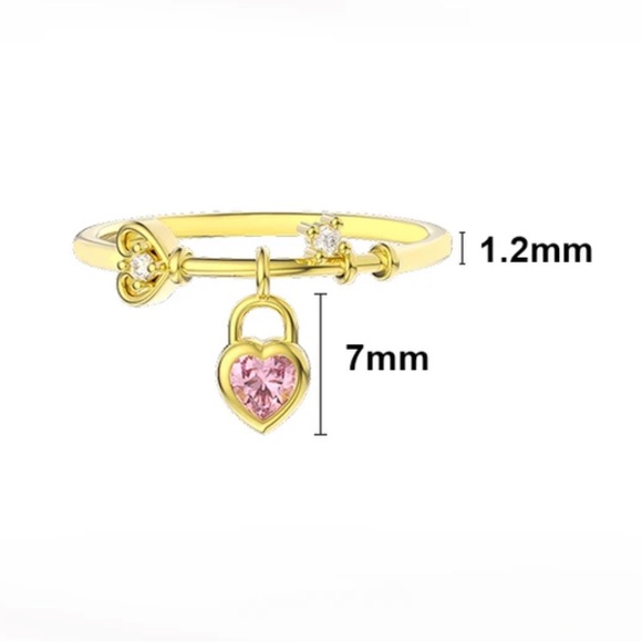 New key to my heart gold ring.. Sterling silver - Picture 4 of 6